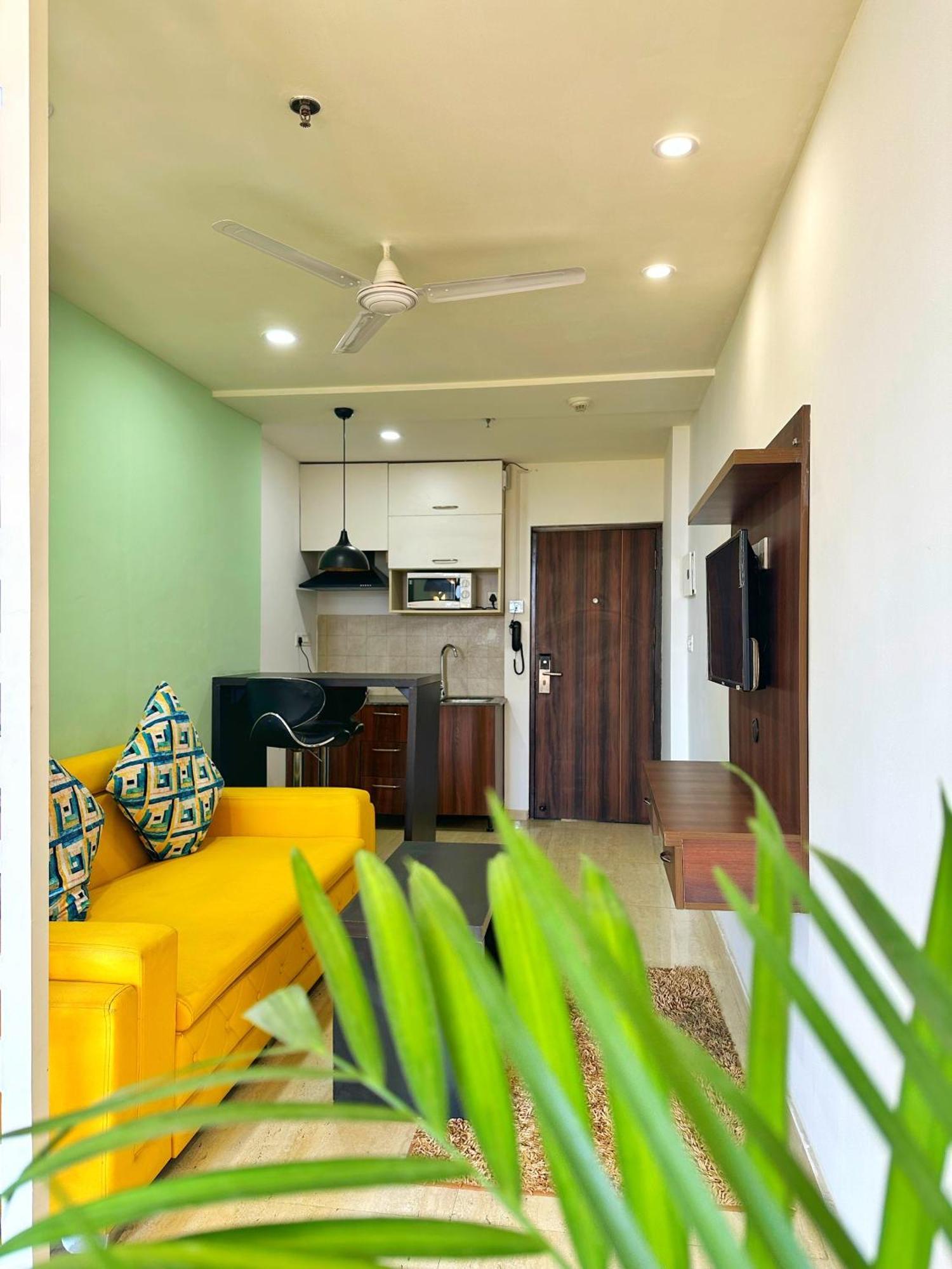 Flamingo Hotel Sector 67 I Studio Rooms I Gurgaon Extérieur photo